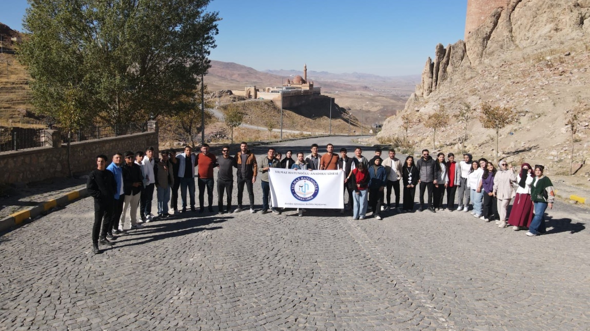 “Şehrimi Keşfediyorum” Projesiyle Tarih ve Doğayı Yerinde Tanıdılar